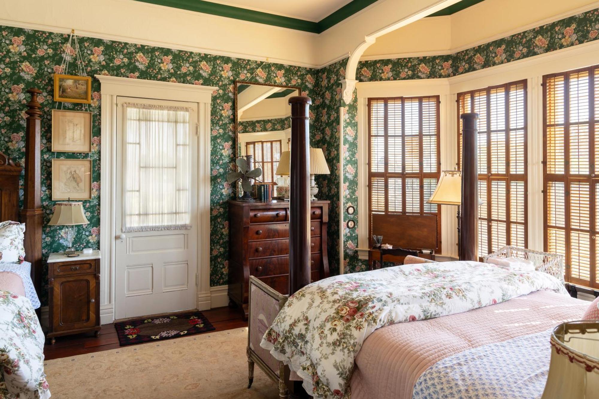 The Jd Hyde Historic Inn فيساليا، كاليفورنيا المظهر الخارجي الصورة
