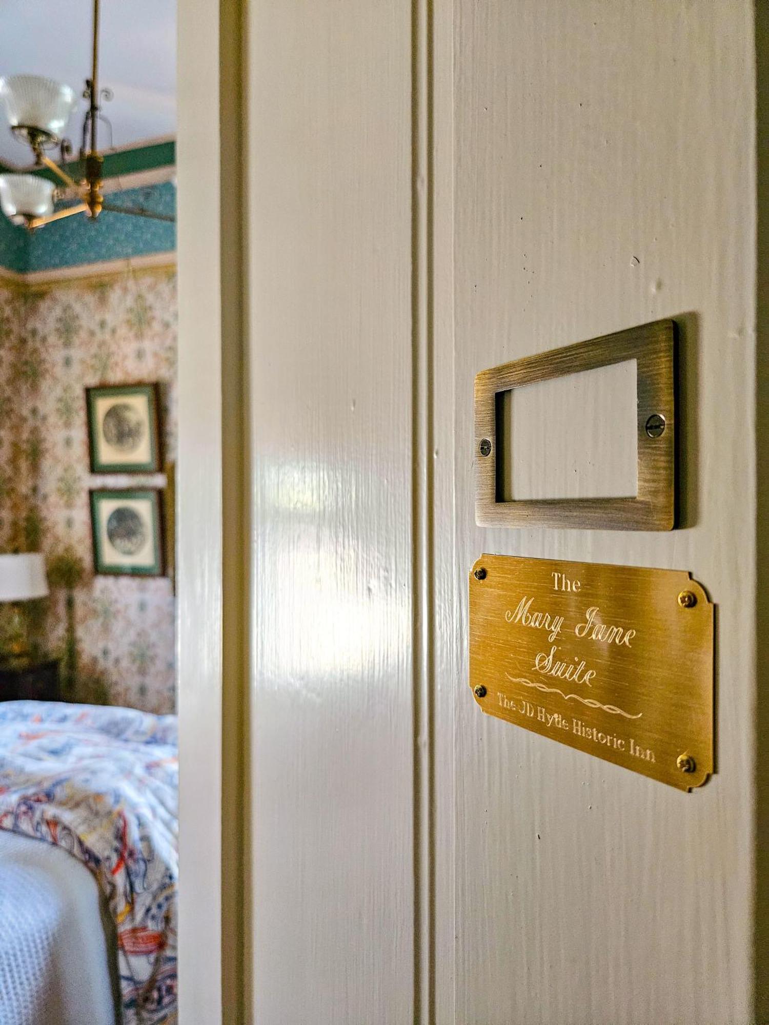The Jd Hyde Historic Inn فيساليا، كاليفورنيا المظهر الخارجي الصورة