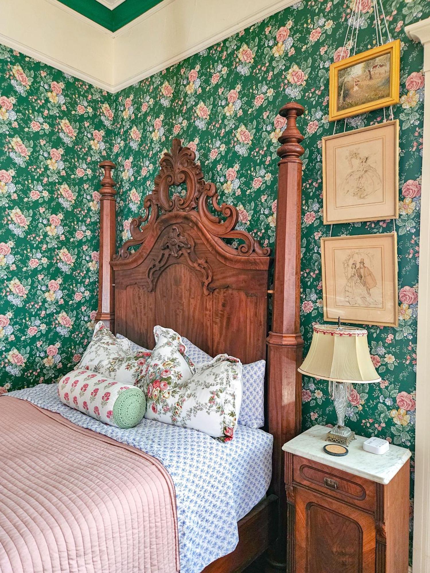 The Jd Hyde Historic Inn فيساليا، كاليفورنيا المظهر الخارجي الصورة